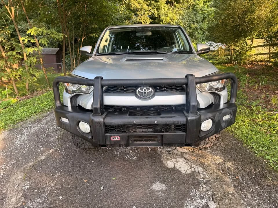 2015 Toyota 4Runner 5th Gen - Image 3 of 11