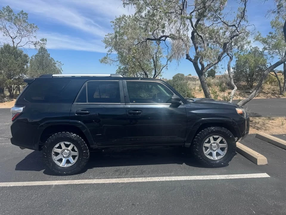 2015 Toyota 4Runner 5th Gen - Image 2 of 12