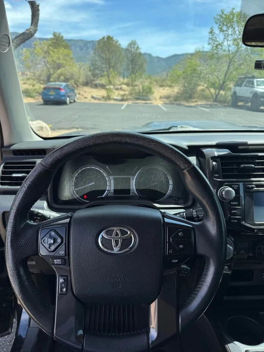 2015 Toyota 4Runner 5th Gen - Image 8 of 12