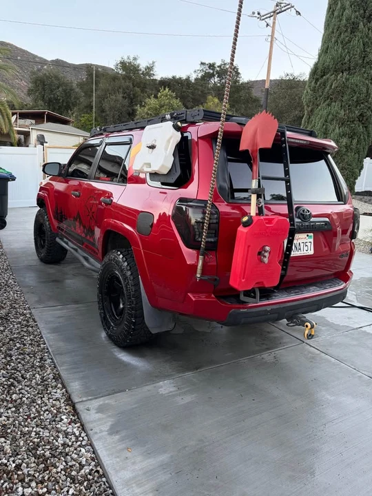 2015 Toyota 4Runner 5th Gen - Image 4 of 9