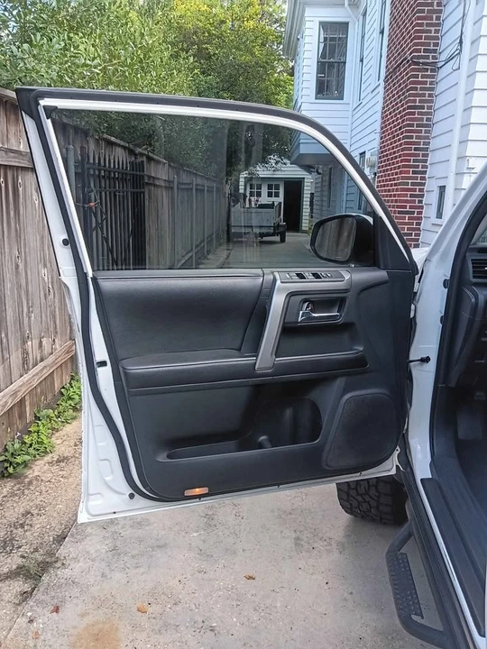 2015 Toyota 4Runner 5th Gen - Image 7 of 14