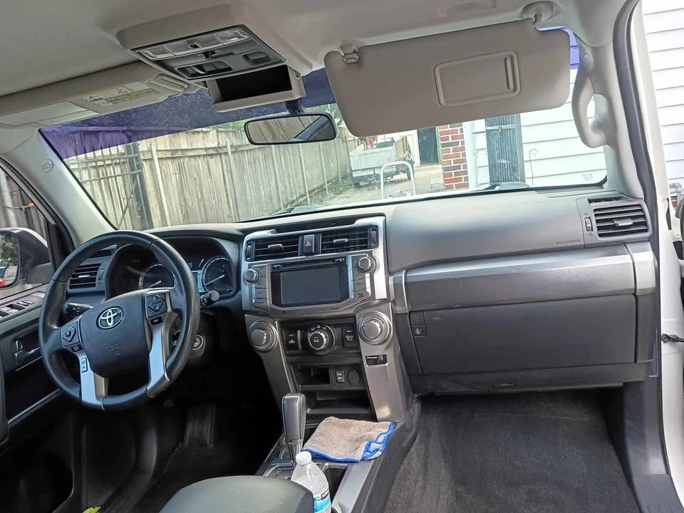 2015 Toyota 4Runner 5th Gen - Image 9 of 14