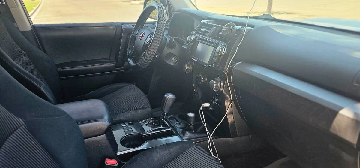 2015 Toyota 4Runner 5th Gen - Image 7 of 19