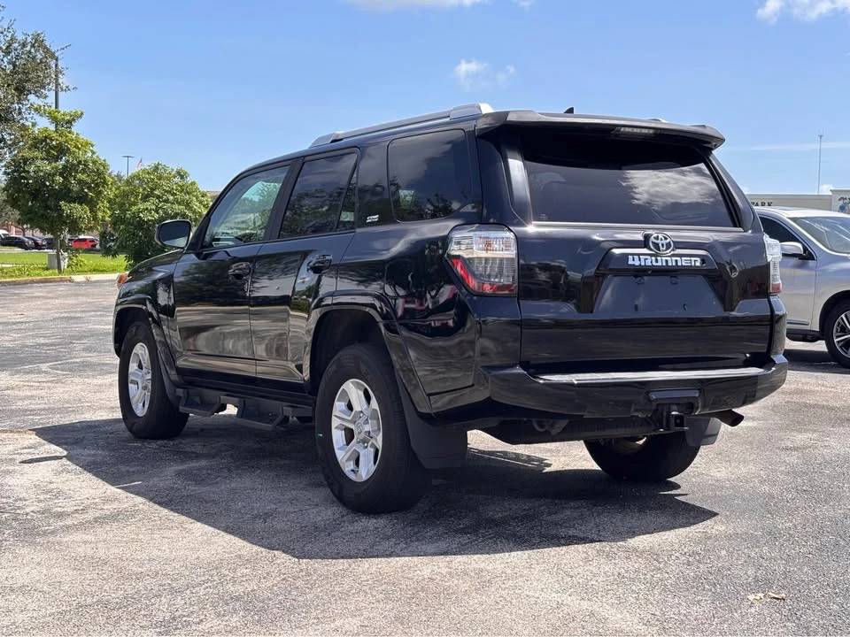 2015 Toyota 4Runner 5th Gen - Image 4 of 11