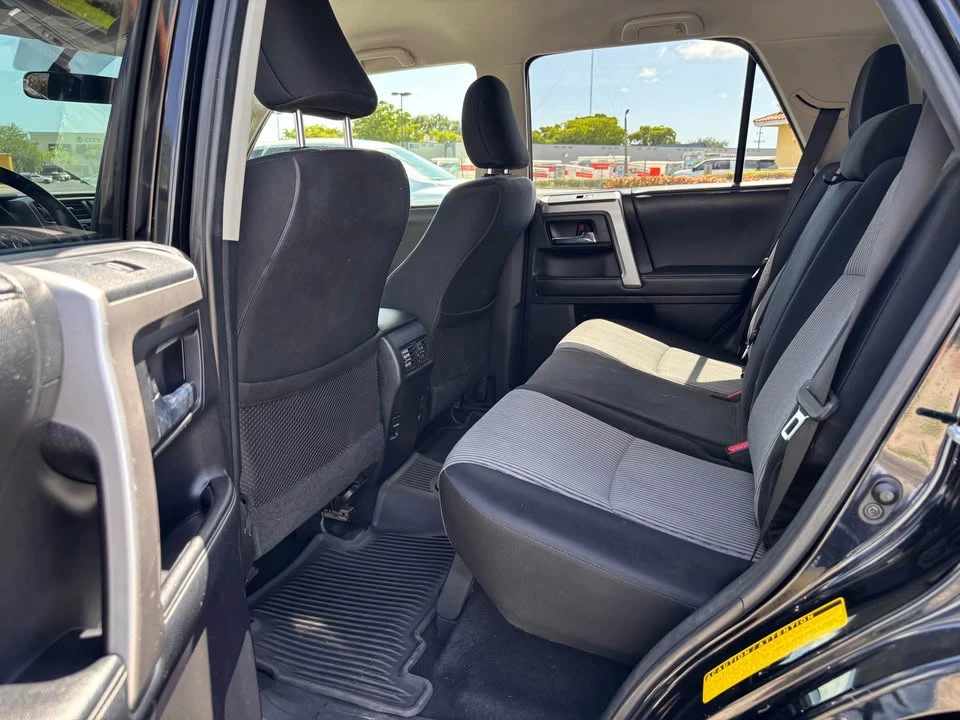 2015 Toyota 4Runner 5th Gen - Image 6 of 11