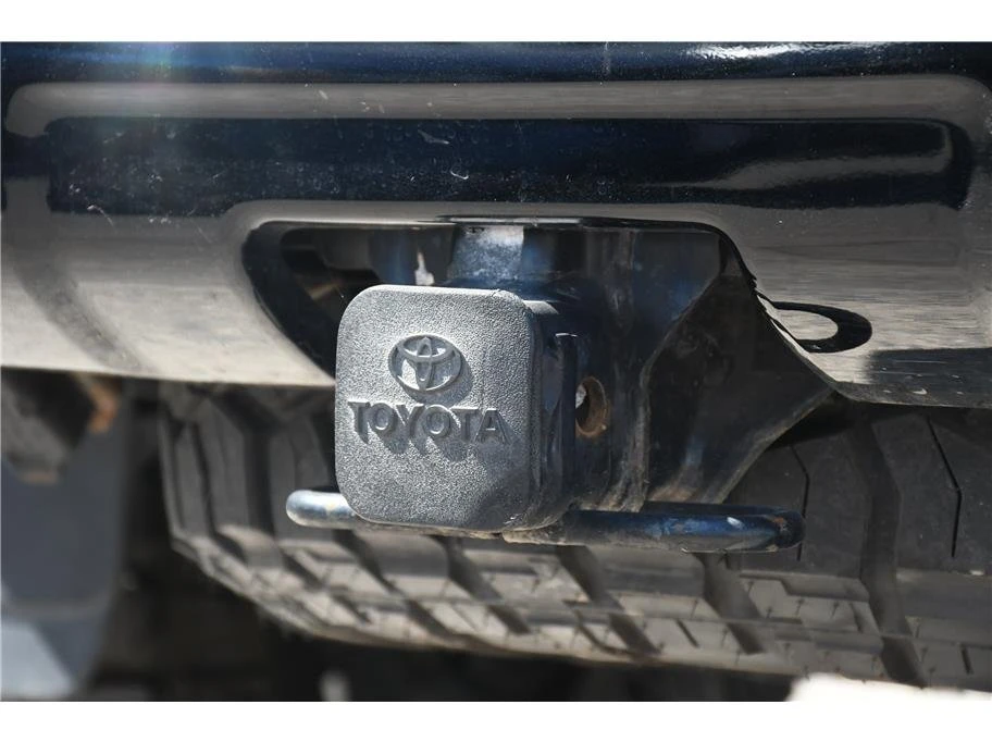 2015 Toyota 4Runner 5th Gen - Image 8 of 16