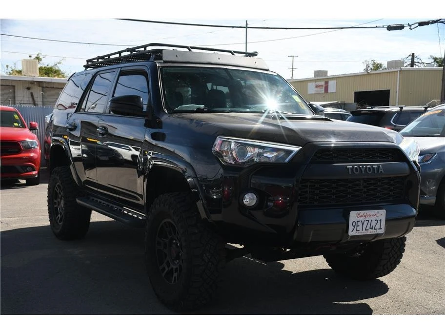2015 Toyota 4Runner 5th Gen - Image 3 of 16