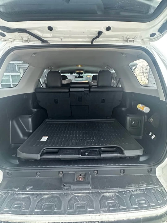 2015 Toyota 4Runner 5th Gen - Image 5 of 9