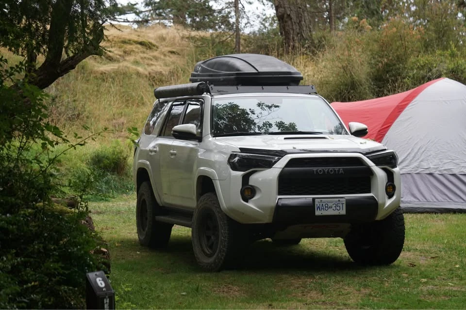 2015 Toyota 4Runner 5th Gen - Image 2 of 16