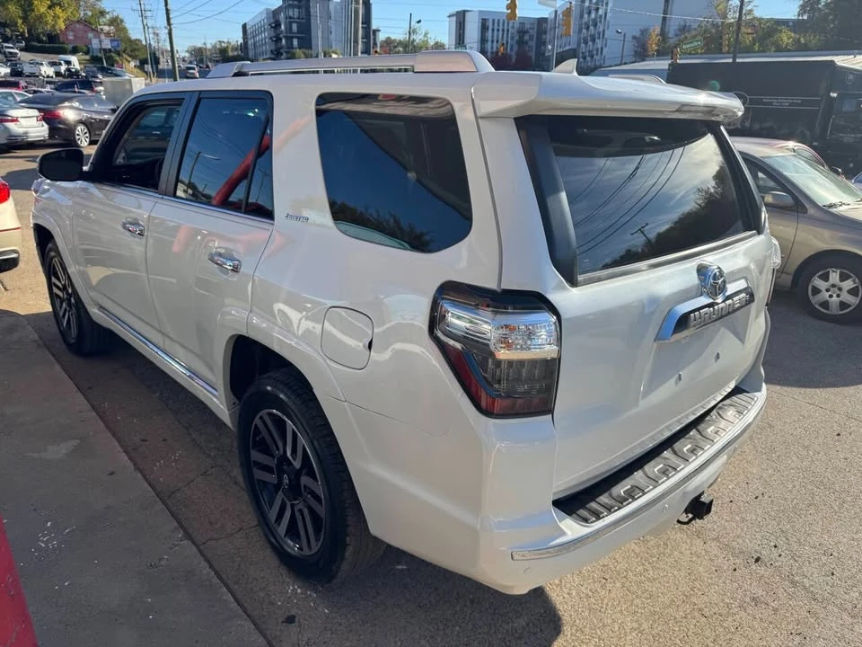 2015 Toyota 4Runner 5th Gen - Image 7 of 19