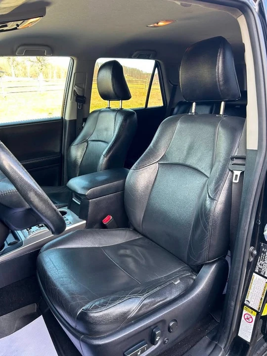 2015 Toyota 4Runner 5th Gen - Image 9 of 15