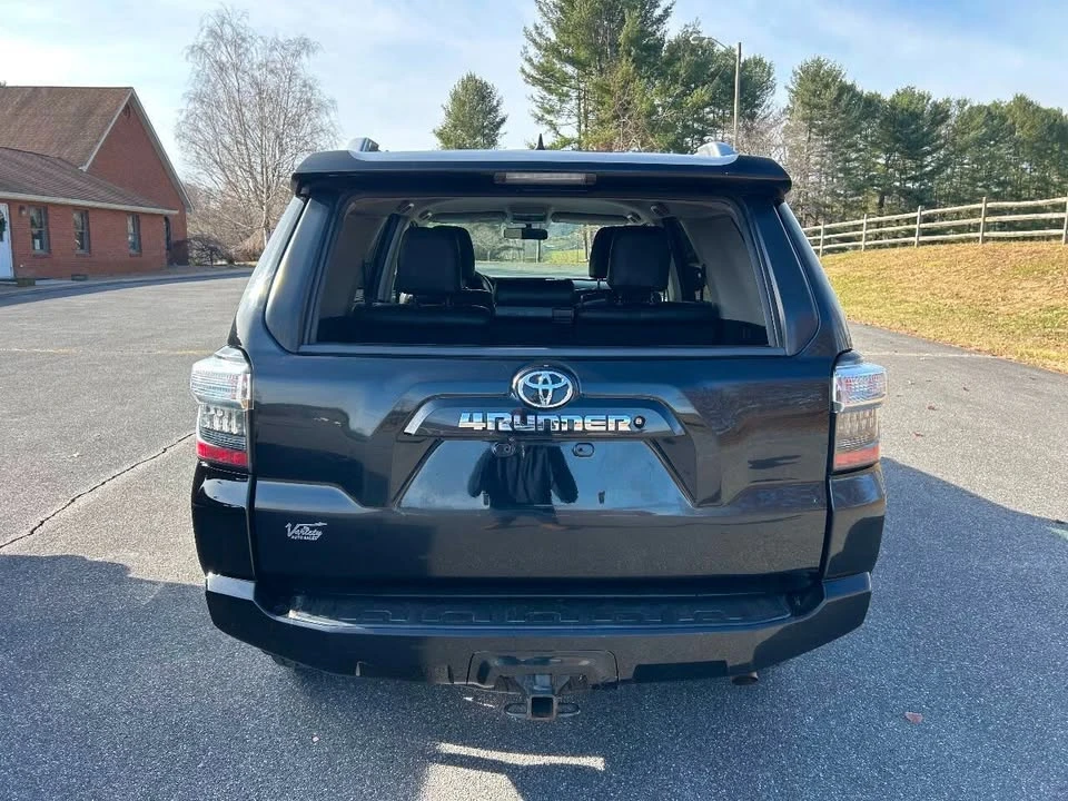 2015 Toyota 4Runner 5th Gen - Image 6 of 15