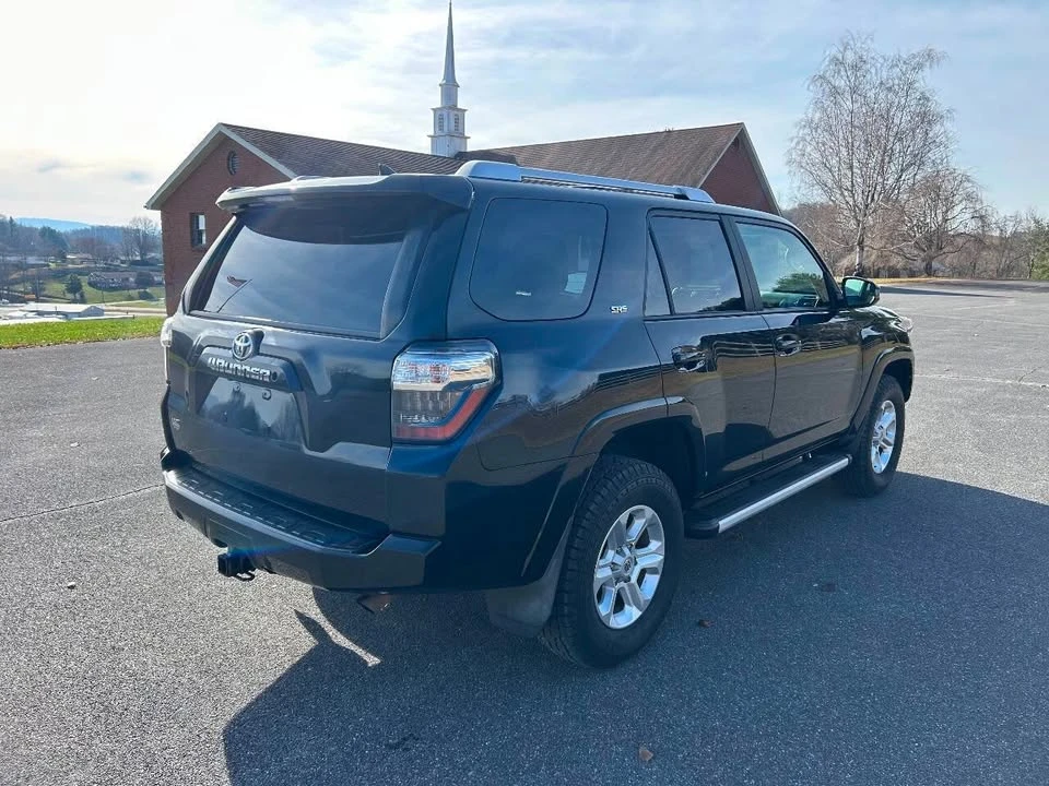 2015 Toyota 4Runner 5th Gen - Image 4 of 15