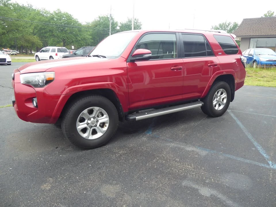 2015 Toyota 4Runner 5th Gen - Image 3 of 8