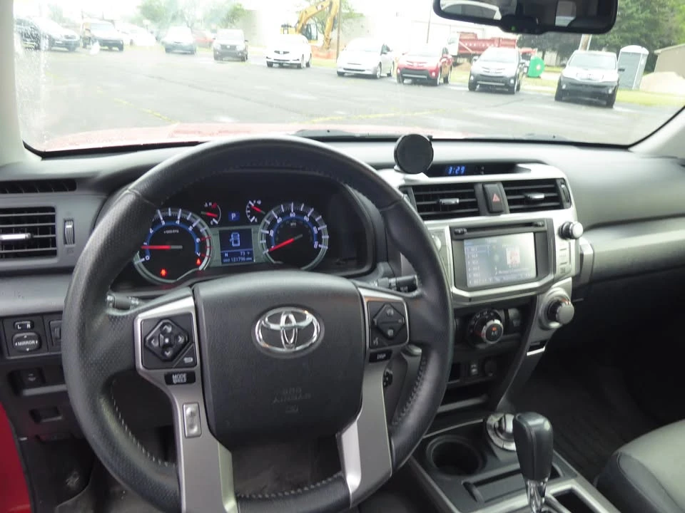 2015 Toyota 4Runner 5th Gen - Image 6 of 8