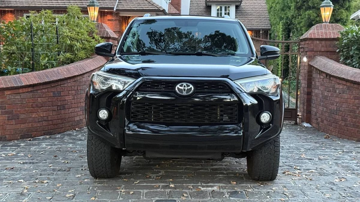 2015 Toyota 4Runner 5th Gen - Image 2 of 18