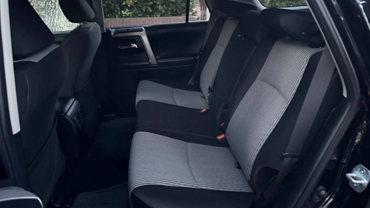 2015 Toyota 4Runner 5th Gen - Image 10 of 18