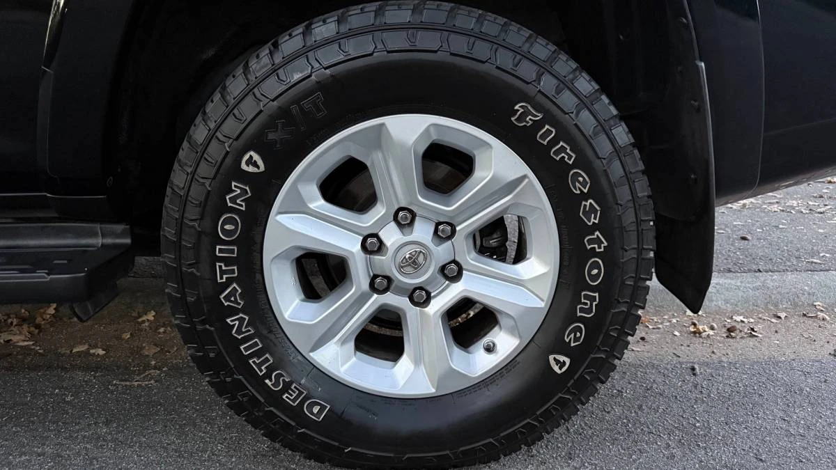 2015 Toyota 4Runner 5th Gen - Image 7 of 18
