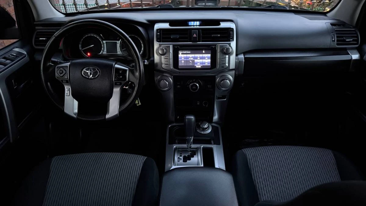 2015 Toyota 4Runner 5th Gen - Image 15 of 18