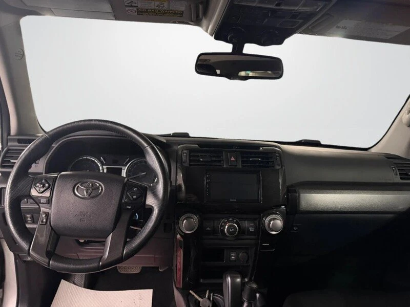 2015 Toyota 4Runner 5th Gen - Image 9 of 20