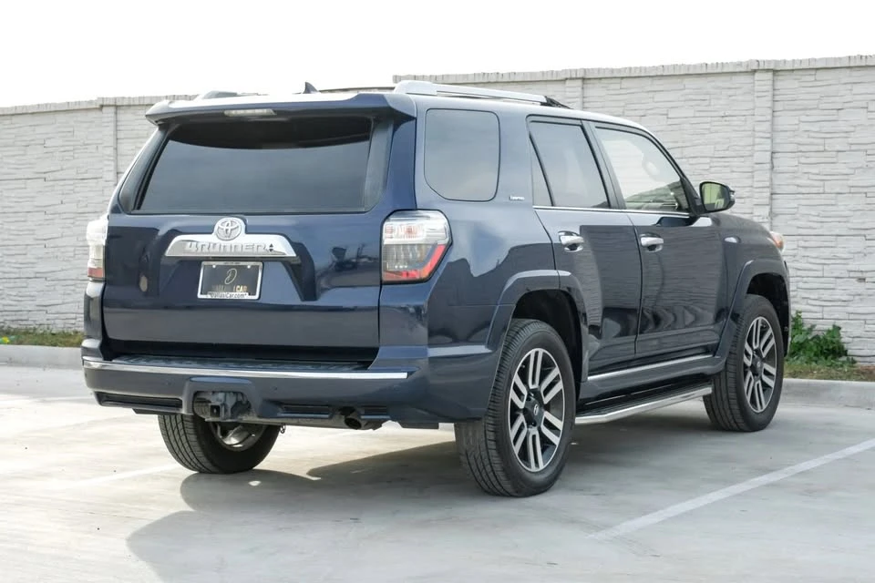 2015 Toyota 4Runner 5th Gen - Image 9 of 20