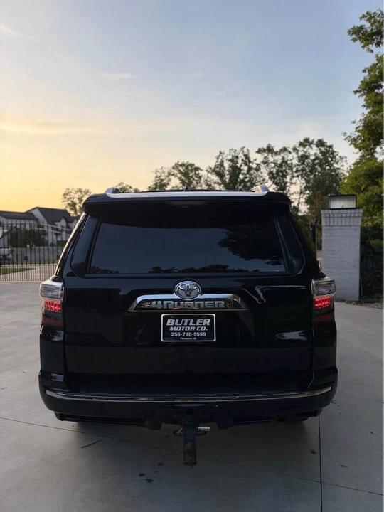 2015 Toyota 4Runner 5th Gen - Image 4 of 10