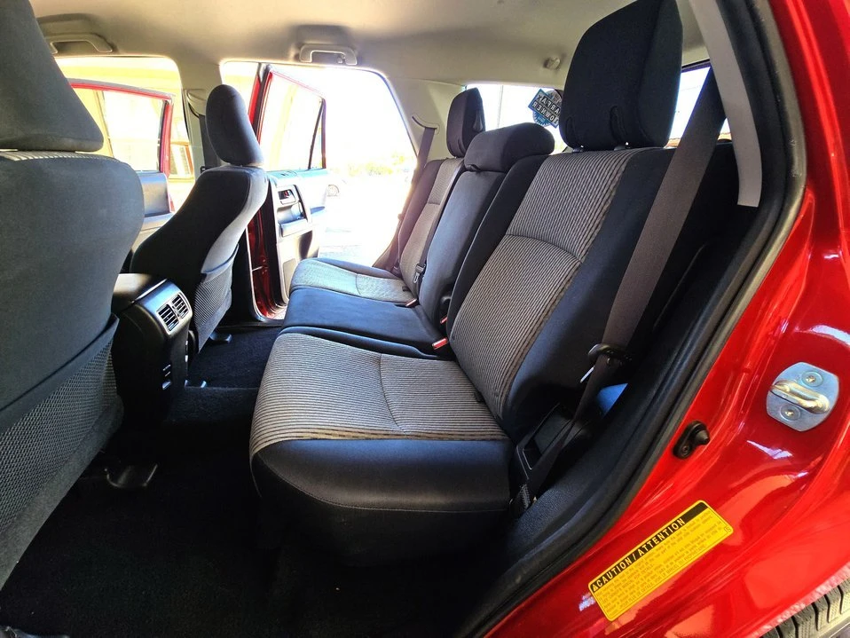 2015 Toyota 4Runner 5th Gen - Image 10 of 20