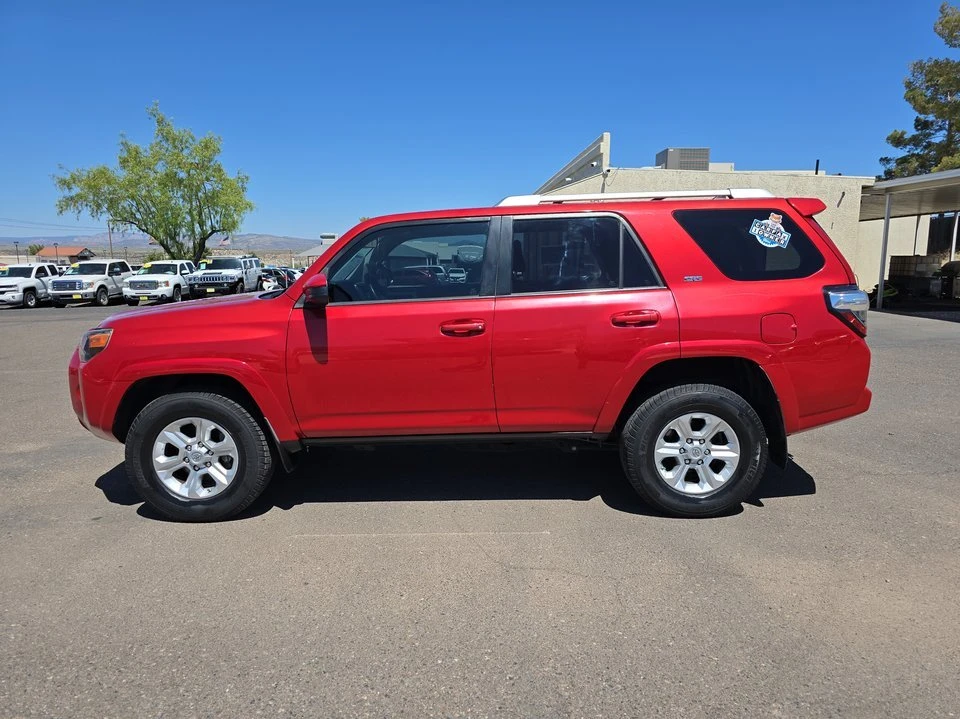 2015 Toyota 4Runner 5th Gen - Image 4 of 20
