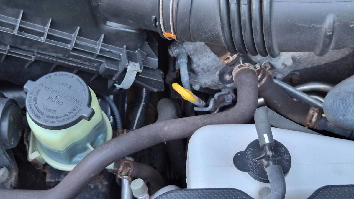 2015 Toyota 4Runner 5th Gen - Image 19 of 23