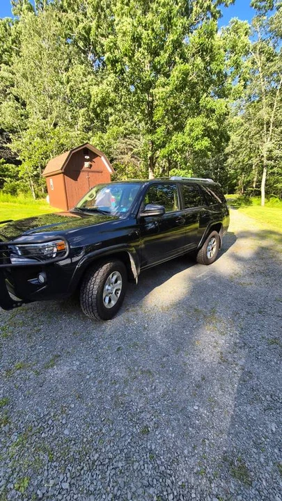 2015 Toyota 4Runner 5th Gen - Image 4 of 23