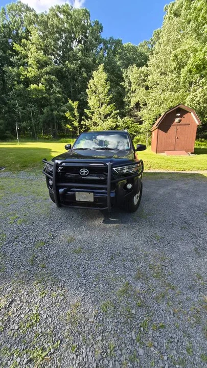 2015 Toyota 4Runner 5th Gen - Image 6 of 23