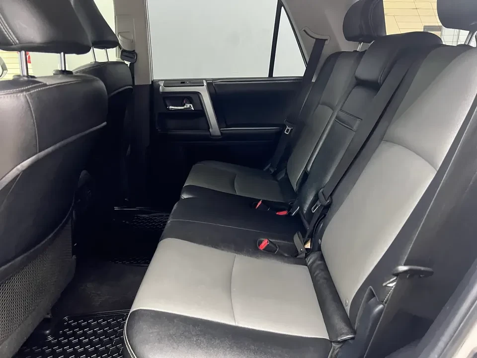 2015 Toyota 4Runner 5th Gen - Image 16 of 17
