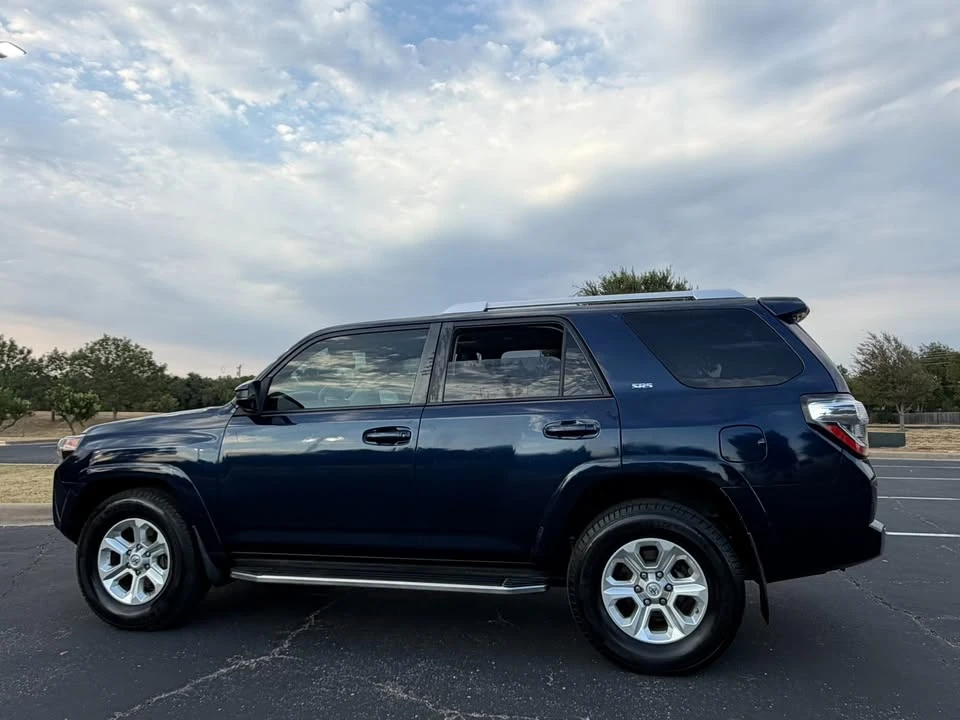 2015 Toyota 4Runner 5th Gen - Image 2 of 20