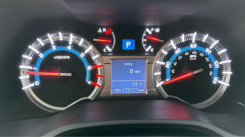 2015 Toyota 4Runner 5th Gen - Image 15 of 17