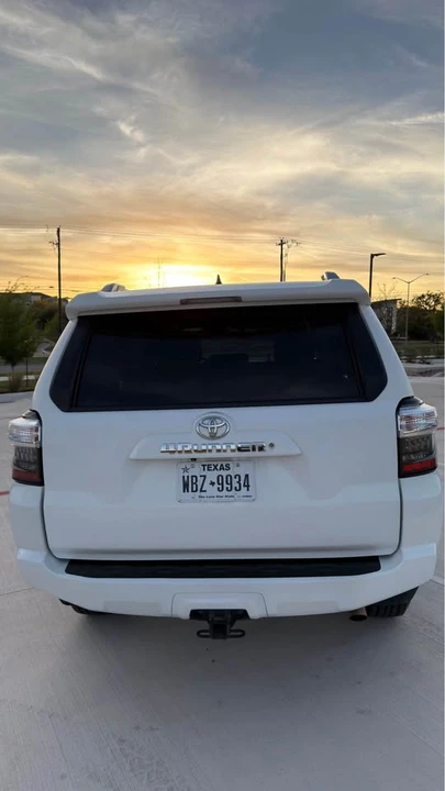2015 Toyota 4Runner 5th Gen - Image 5 of 17