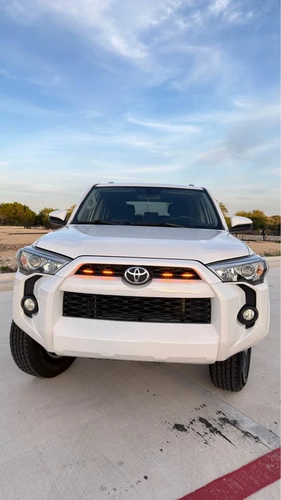 2015 Toyota 4Runner 5th Gen - Image 8 of 17