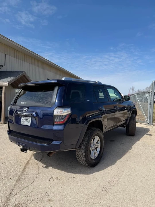 2015 Toyota 4Runner 5th Gen - Image 3 of 6