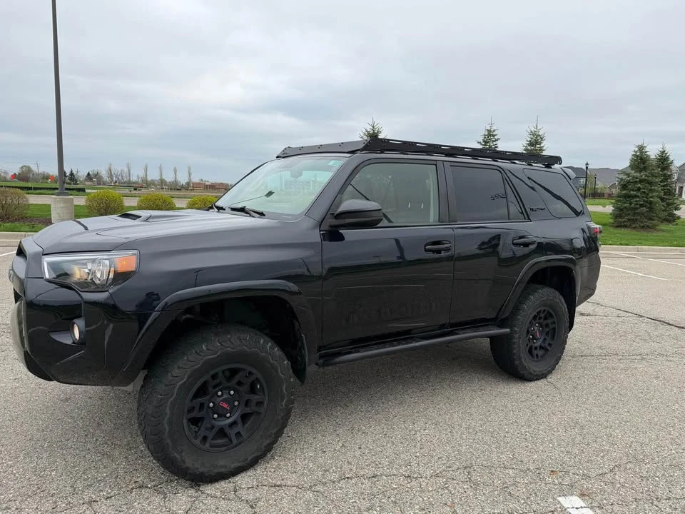2015 Toyota 4Runner 5th Gen - Image 3 of 9