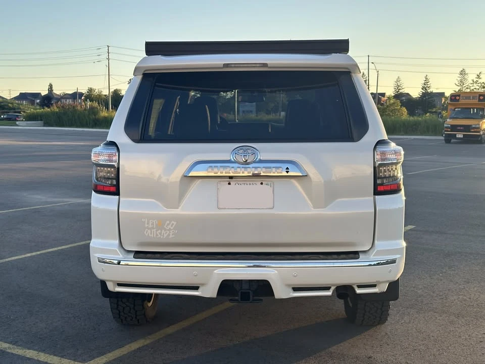 2015 Toyota 4Runner 5th Gen - Image 6 of 11