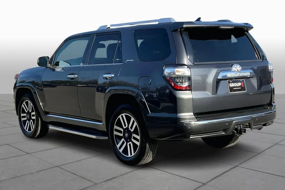 2015 Toyota 4Runner 5th Gen - Image 3 of 11