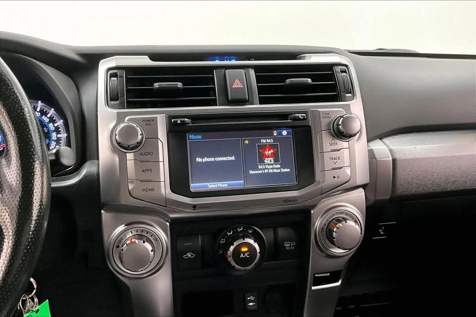 2015 Toyota 4Runner 5th Gen - Image 10 of 19