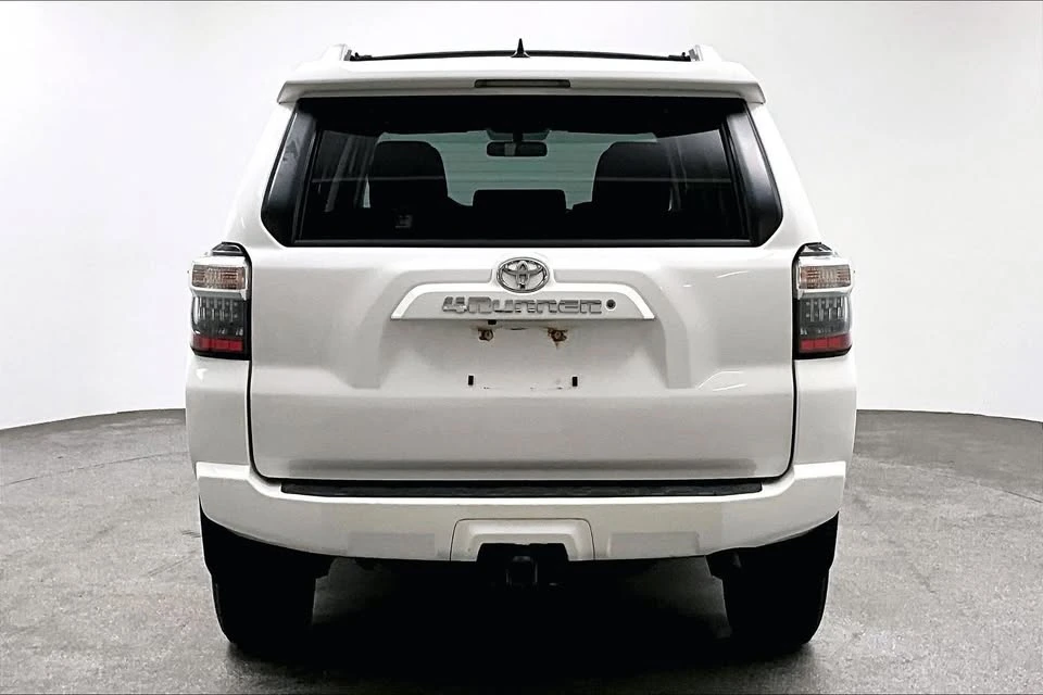 2015 Toyota 4Runner 5th Gen - Image 4 of 19