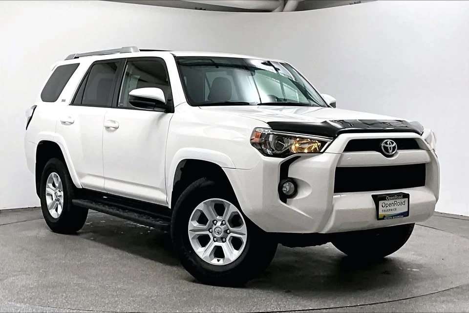 2015 Toyota 4Runner 5th Gen - Image 2 of 19