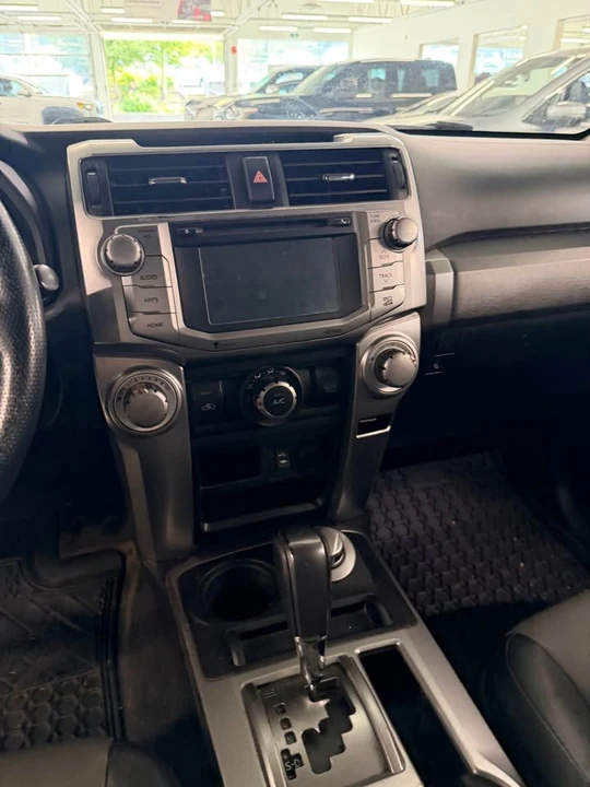 2015 Toyota 4Runner 5th Gen - Image 7 of 15
