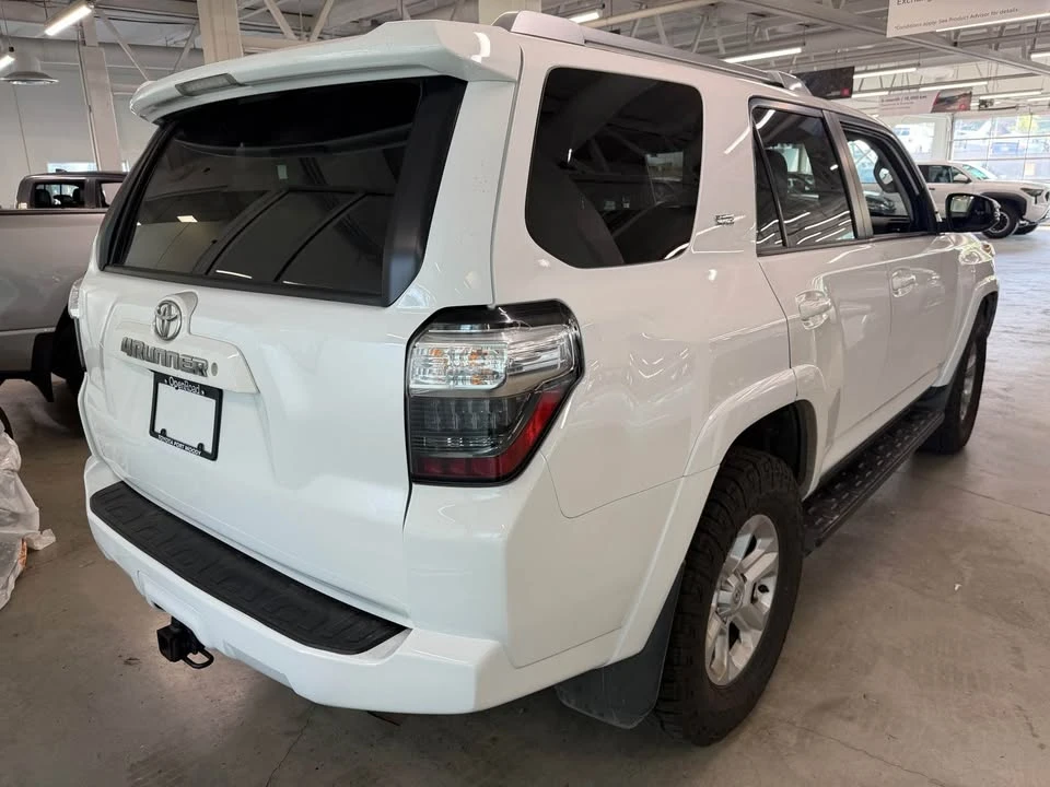 2015 Toyota 4Runner 5th Gen - Image 14 of 15