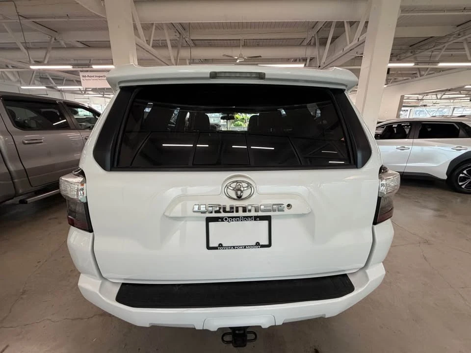 2015 Toyota 4Runner 5th Gen - Image 13 of 15