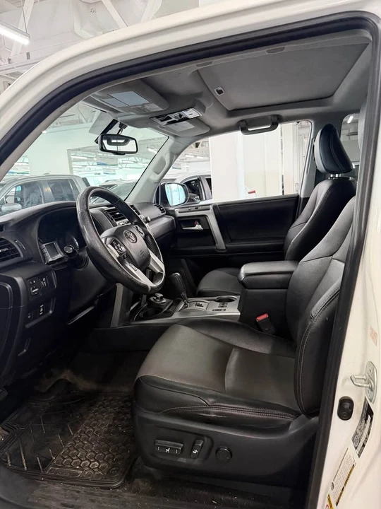 2015 Toyota 4Runner 5th Gen - Image 4 of 15