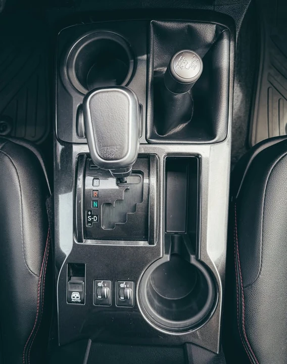 2015 Toyota 4Runner 5th Gen - Image 11 of 20