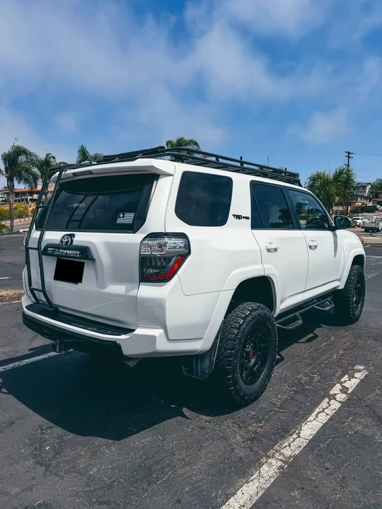2015 Toyota 4Runner 5th Gen - Image 5 of 20