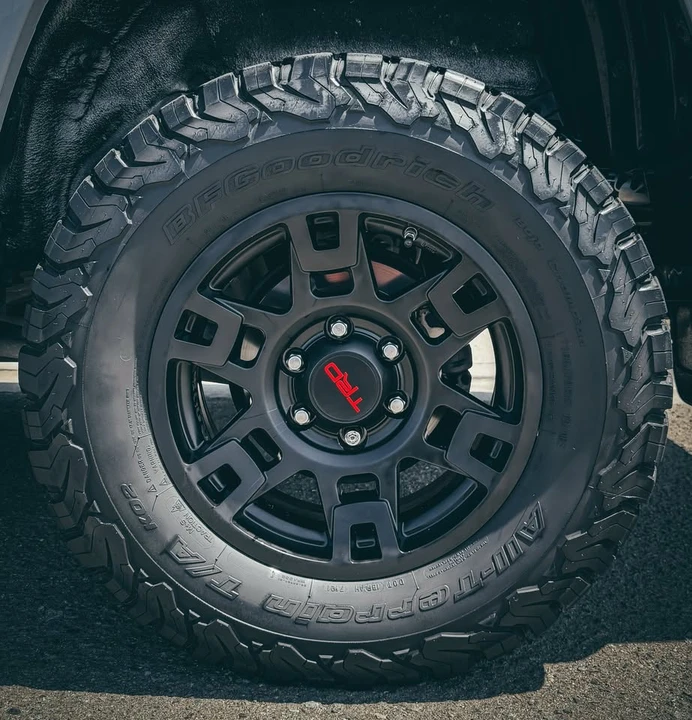 2015 Toyota 4Runner 5th Gen - Image 19 of 20